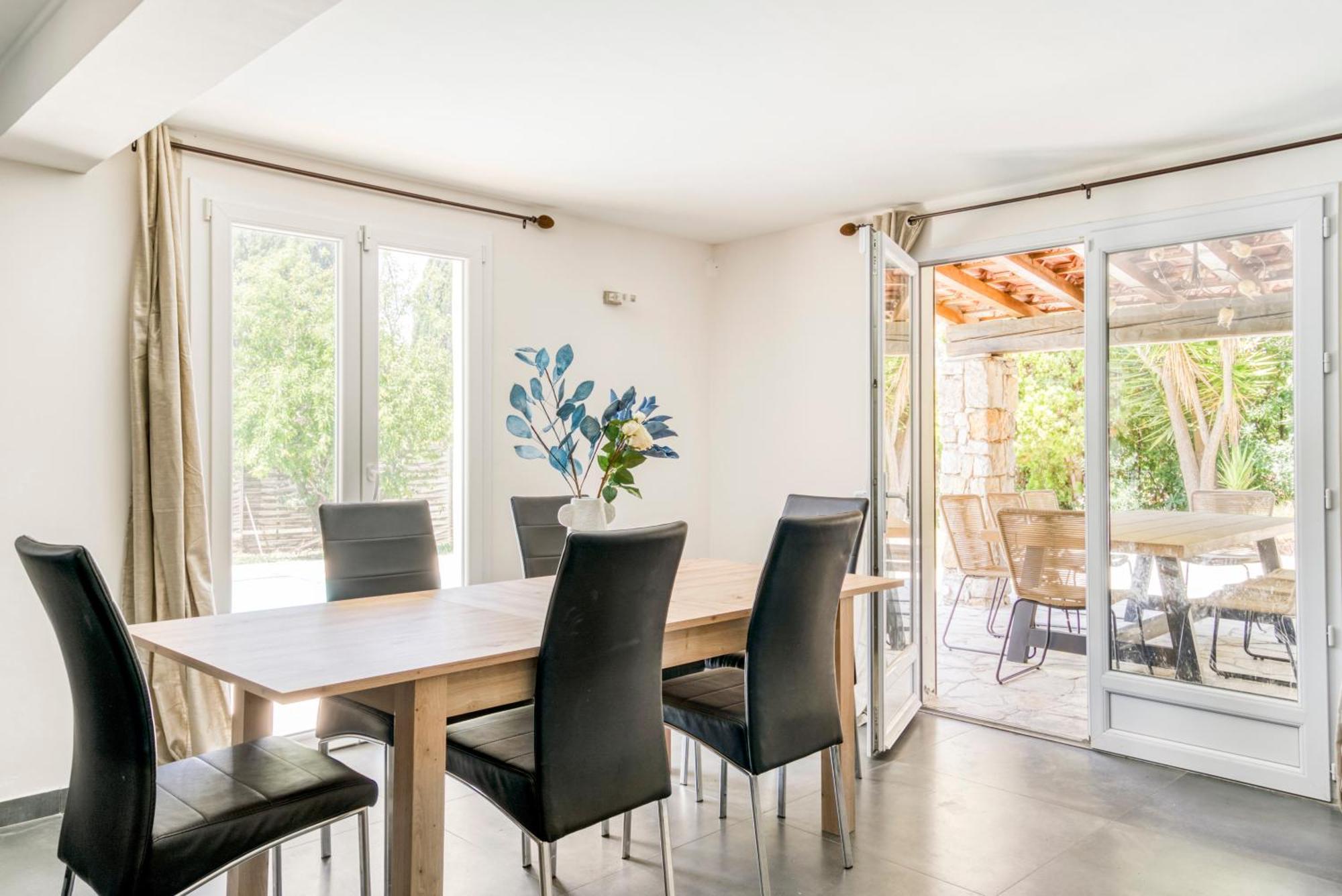Belle De Charme Avec Piscine Villa *